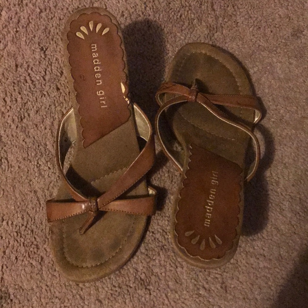 Dress shoes